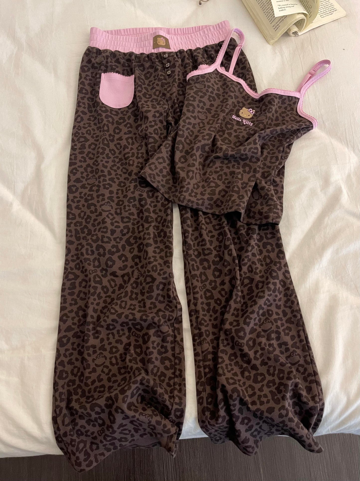 Hellokitty Leopard Print Cotton Cute Short Pajama Set 2 Piece Sleepwear Top with Shorts Pj Set