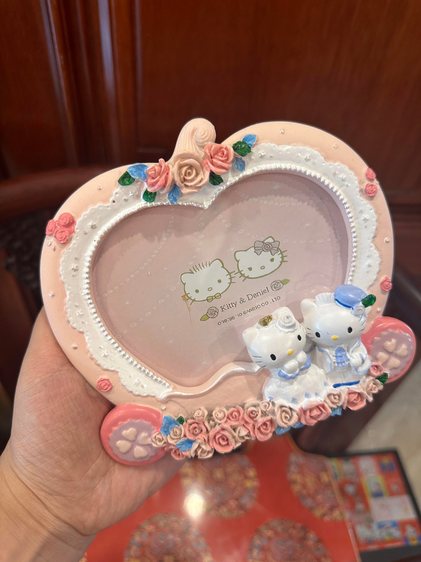 HelloKitty & Daniel Cute Photo Frame Ornaments Wedding Gifts