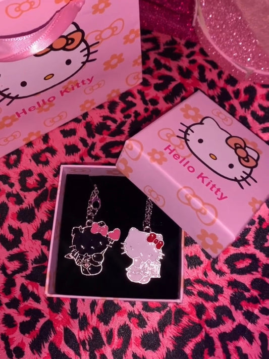 2Pcs Hellokitty Demons and Angels Pendant Necklaces as BFFs Necklace Couples Jewelry Accessories Gifts