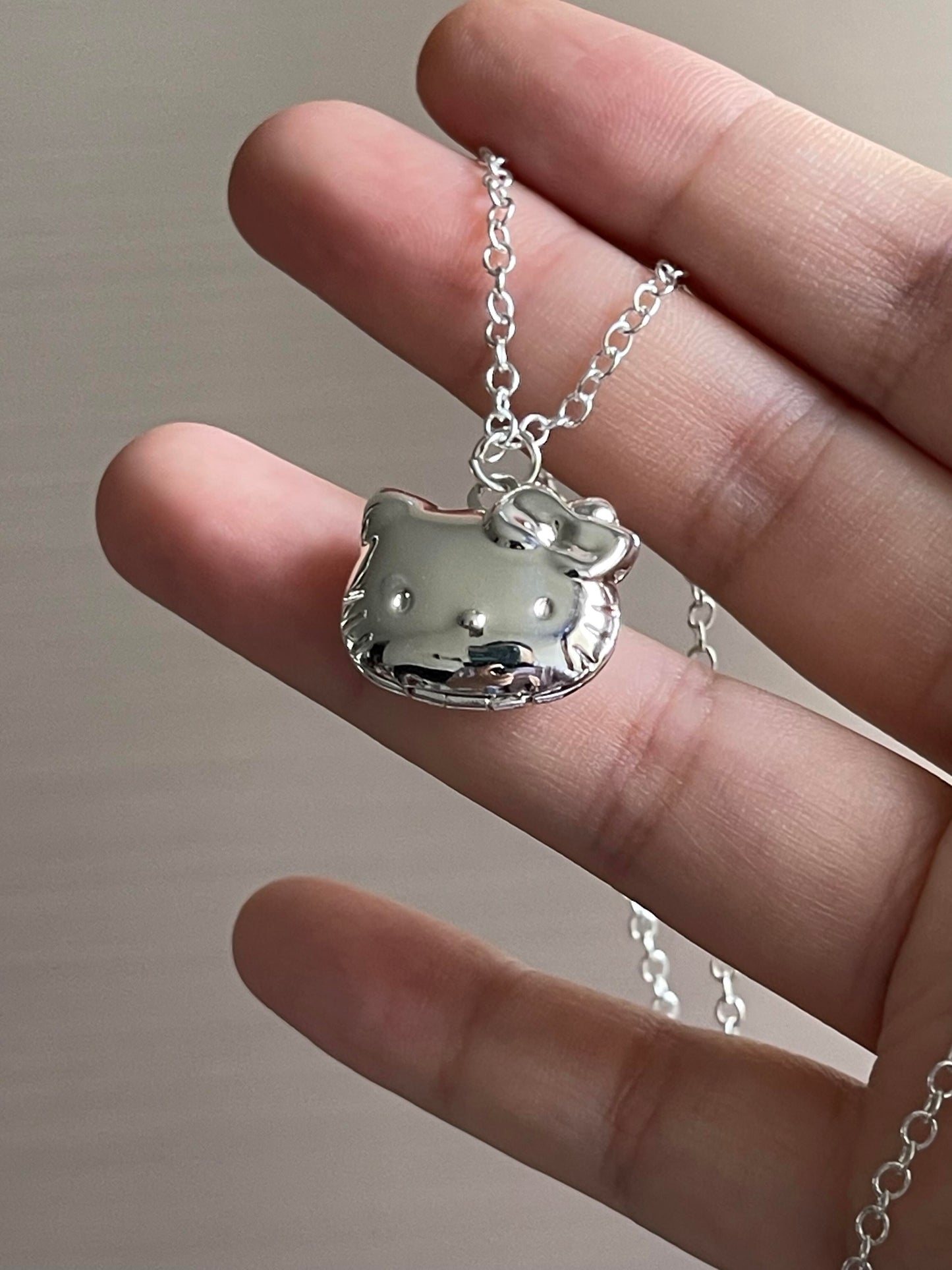 Hellokitty Shape Silver  Locket Necklace that Holds Pictures Custom Photo Lockets Personalized Birth  Necklace for Women