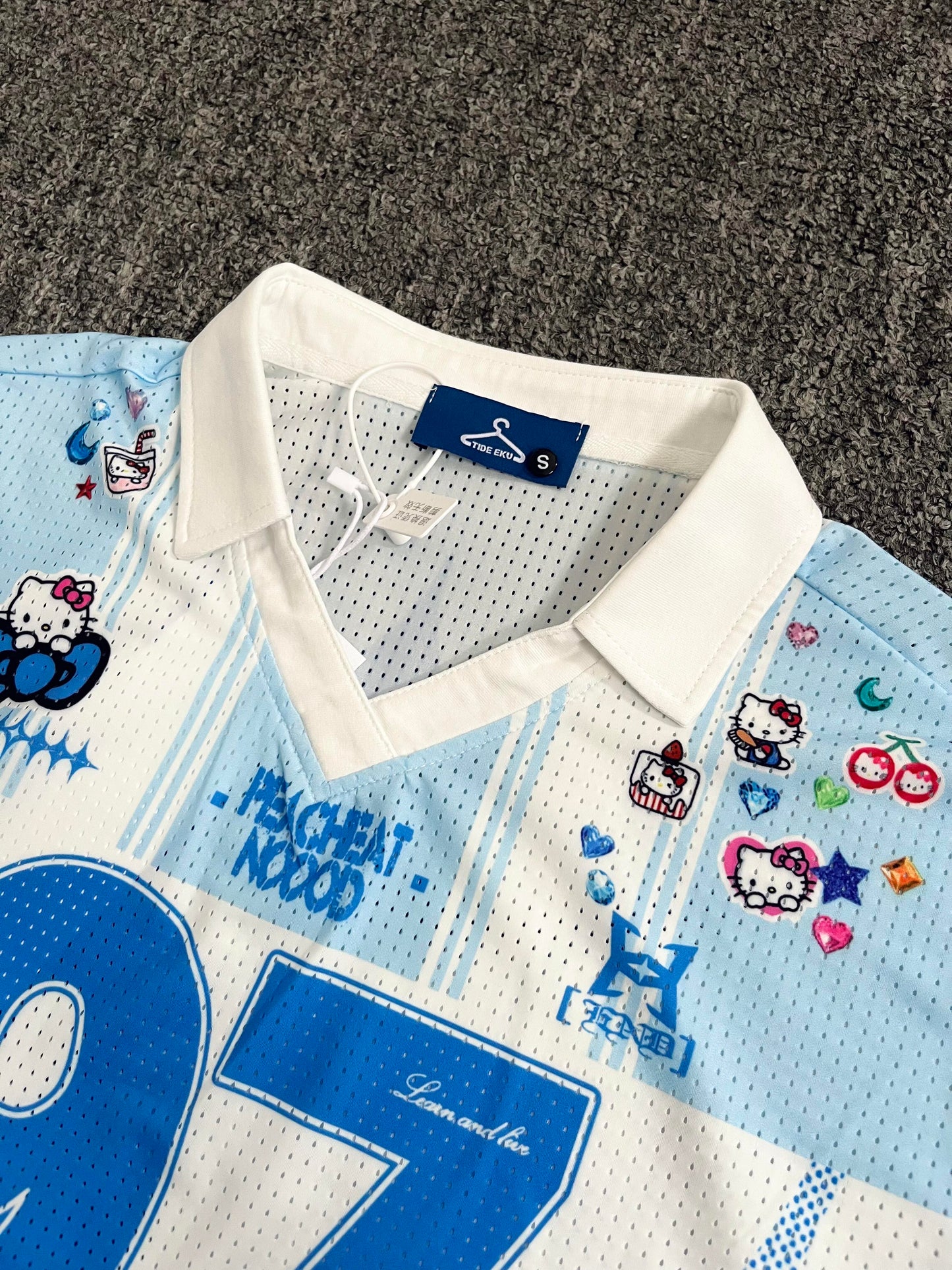 Hellokitty Jersey Shirts for Women V Neck Tshirt Striped Number Graphic Shirt Casual Y2k Streetwear Tee Tops