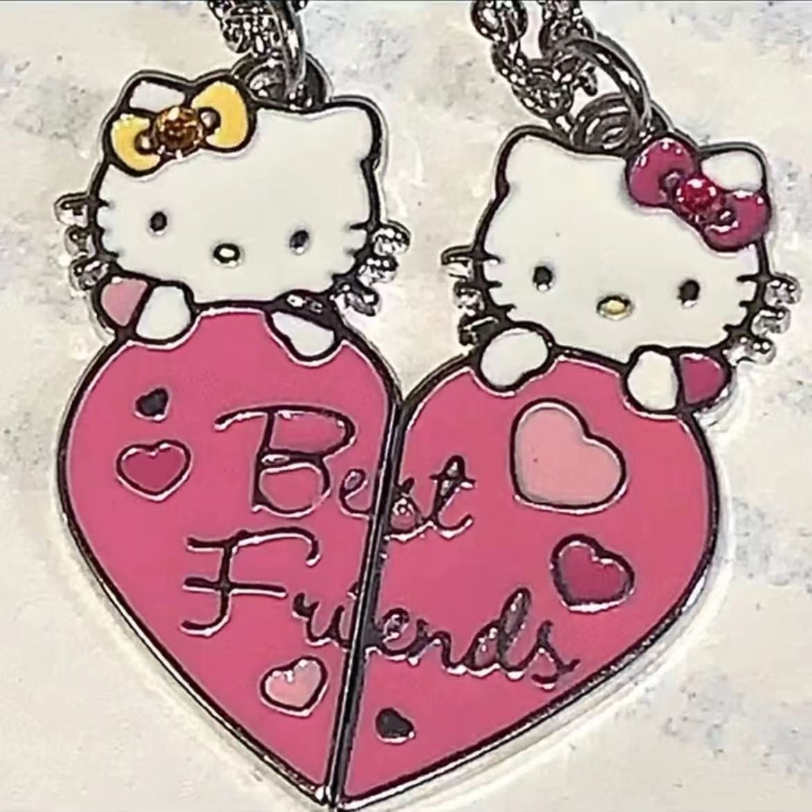 Hellokitty Necklace for Couples Friendship Heart Pendant Shaped 2 Two Piece Jewelry Set Gifts for Him Her