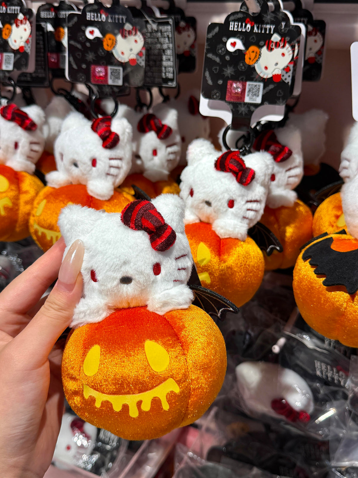 Hellokitty Halloween Pumpkin Plushie Keychain