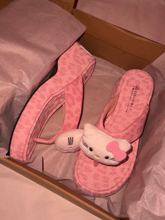 Hellokitty Pink Leopard Print PU Women's 6cm Sandals Cute Slippers Non-Slip Flip Flops Chunky Slippers