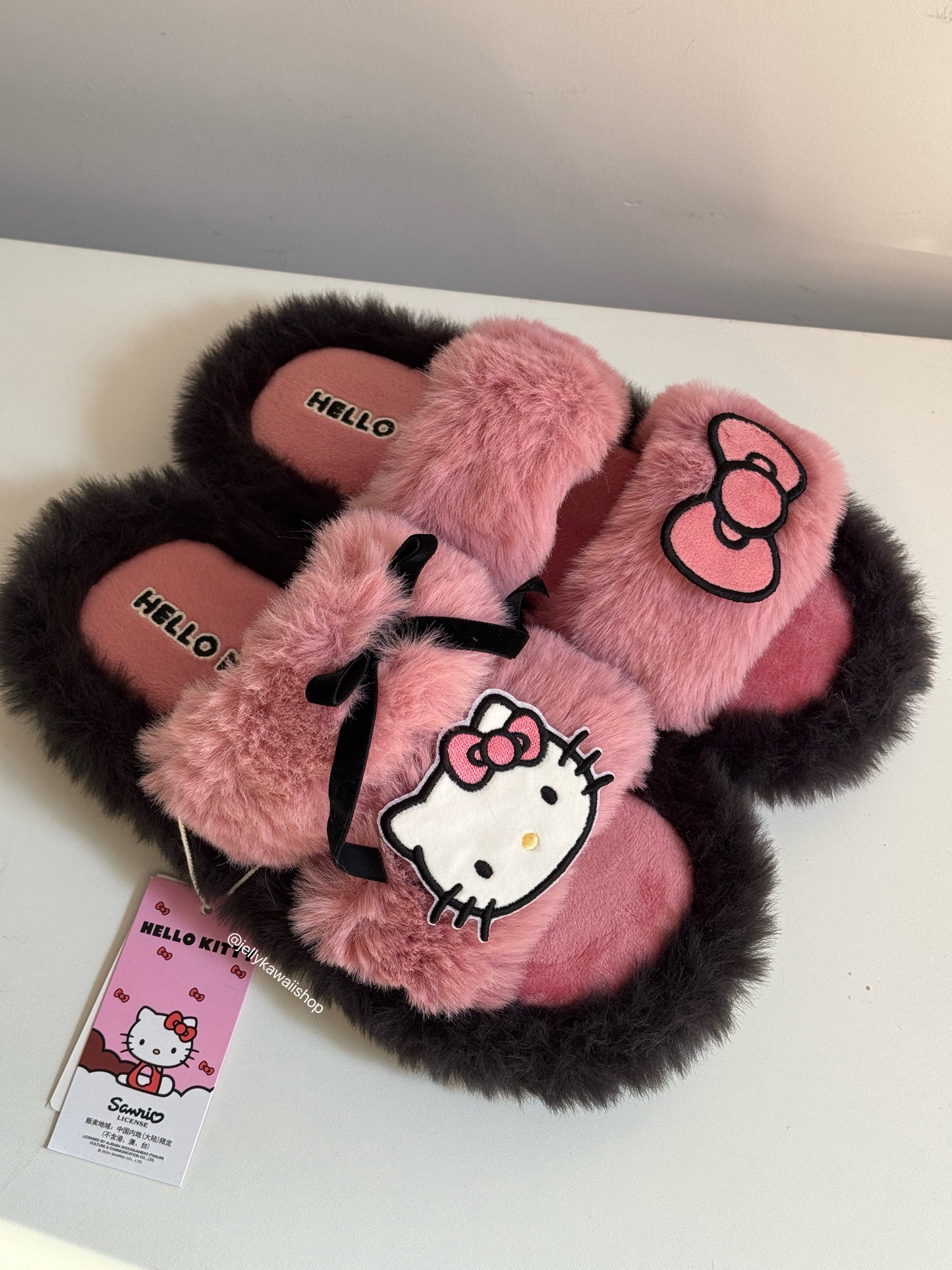 Hellokitty Fluffy Plush Slippers House Slippers Indoor Slippers for Women