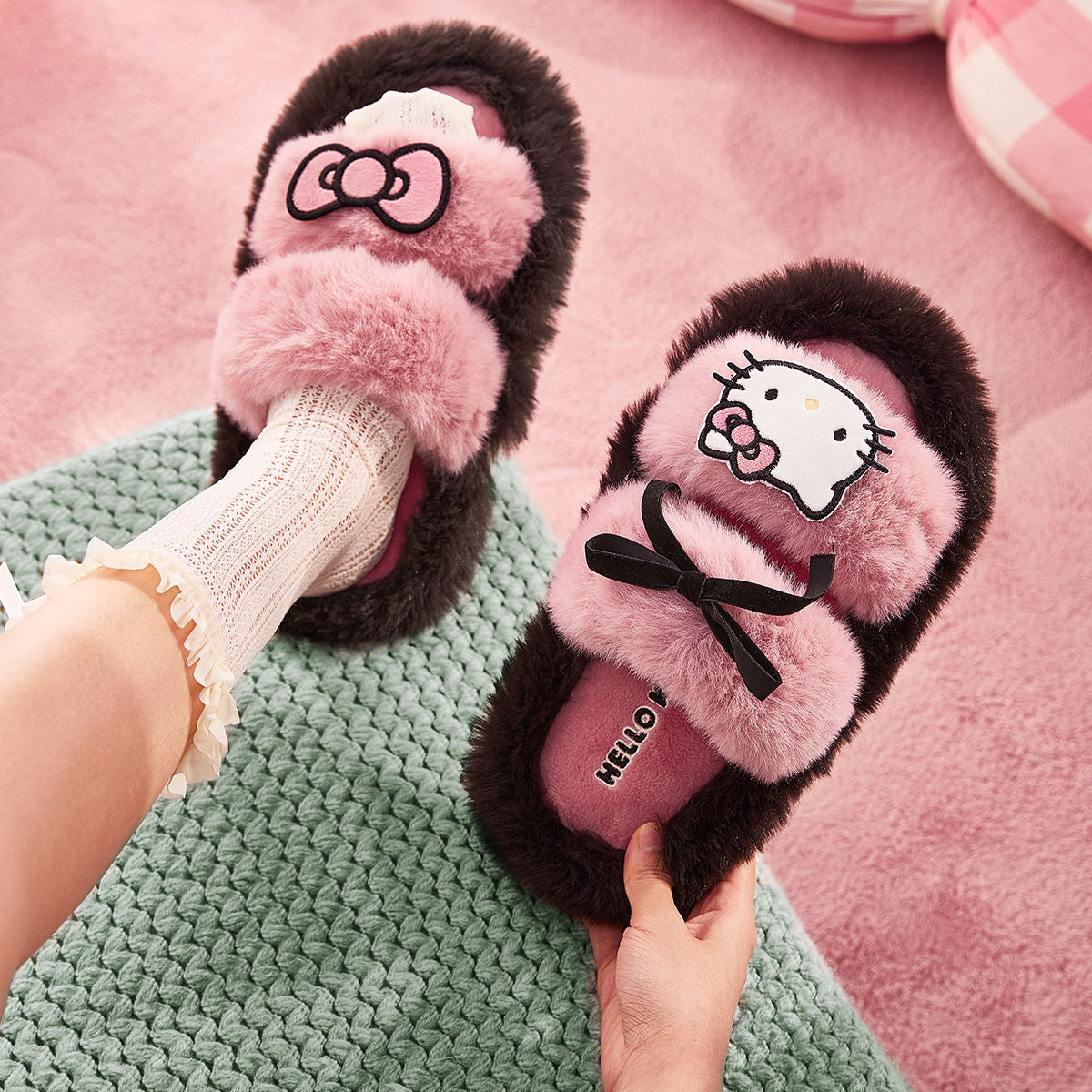 Hellokitty Fluffy Plush Slippers House Slippers Indoor Slippers for Women