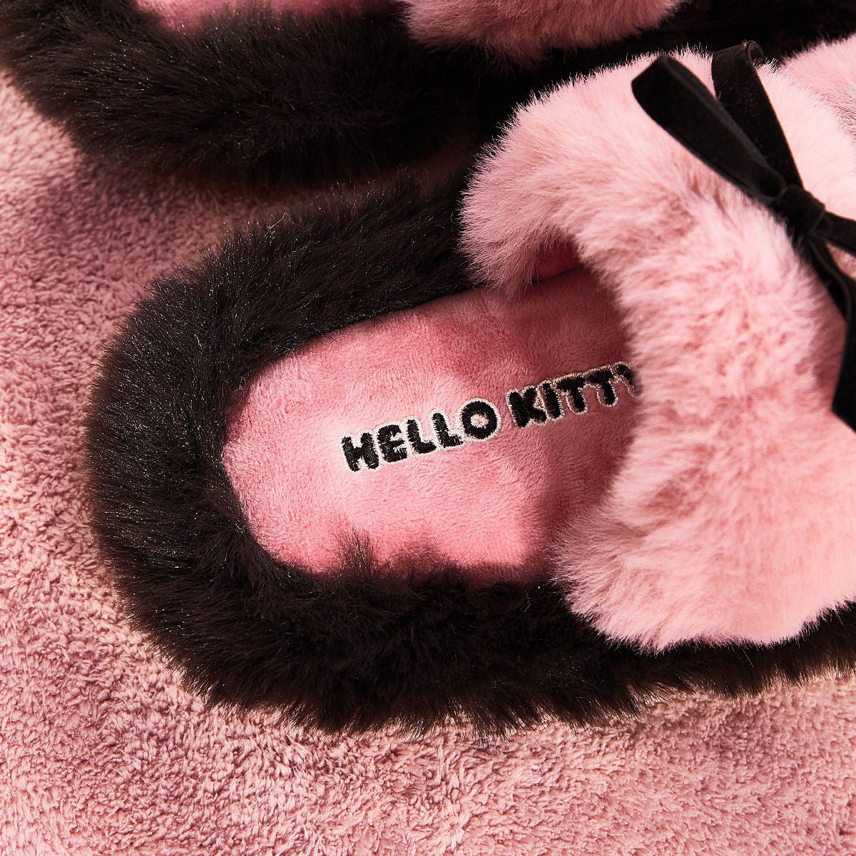 Hellokitty Fluffy Plush Slippers House Slippers Indoor Slippers for Women