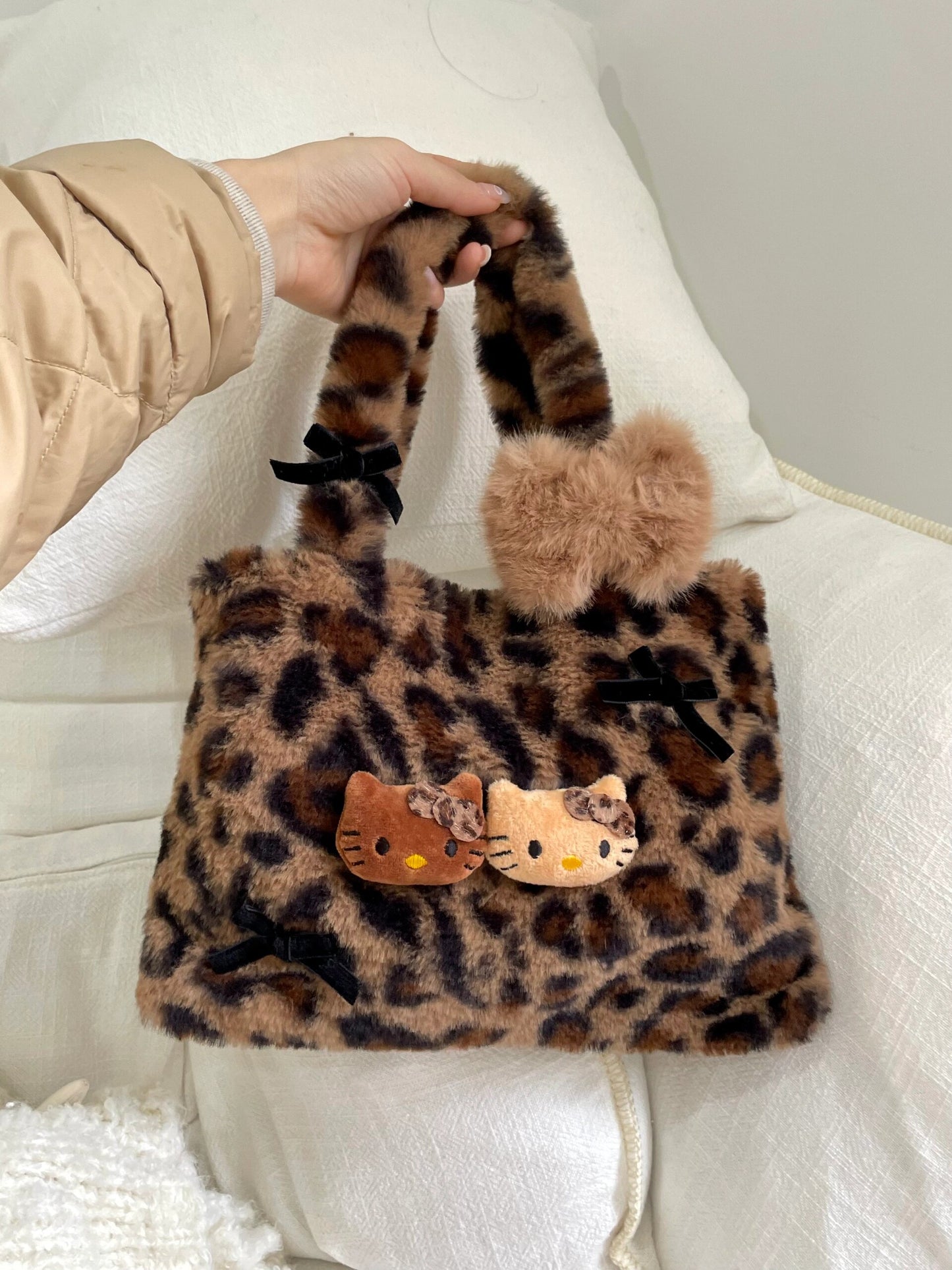 Hellokitty Leopard Print Cute Tote Small Bags Plush Tote Bag for Women Kawaii Carry on Bag Handbags