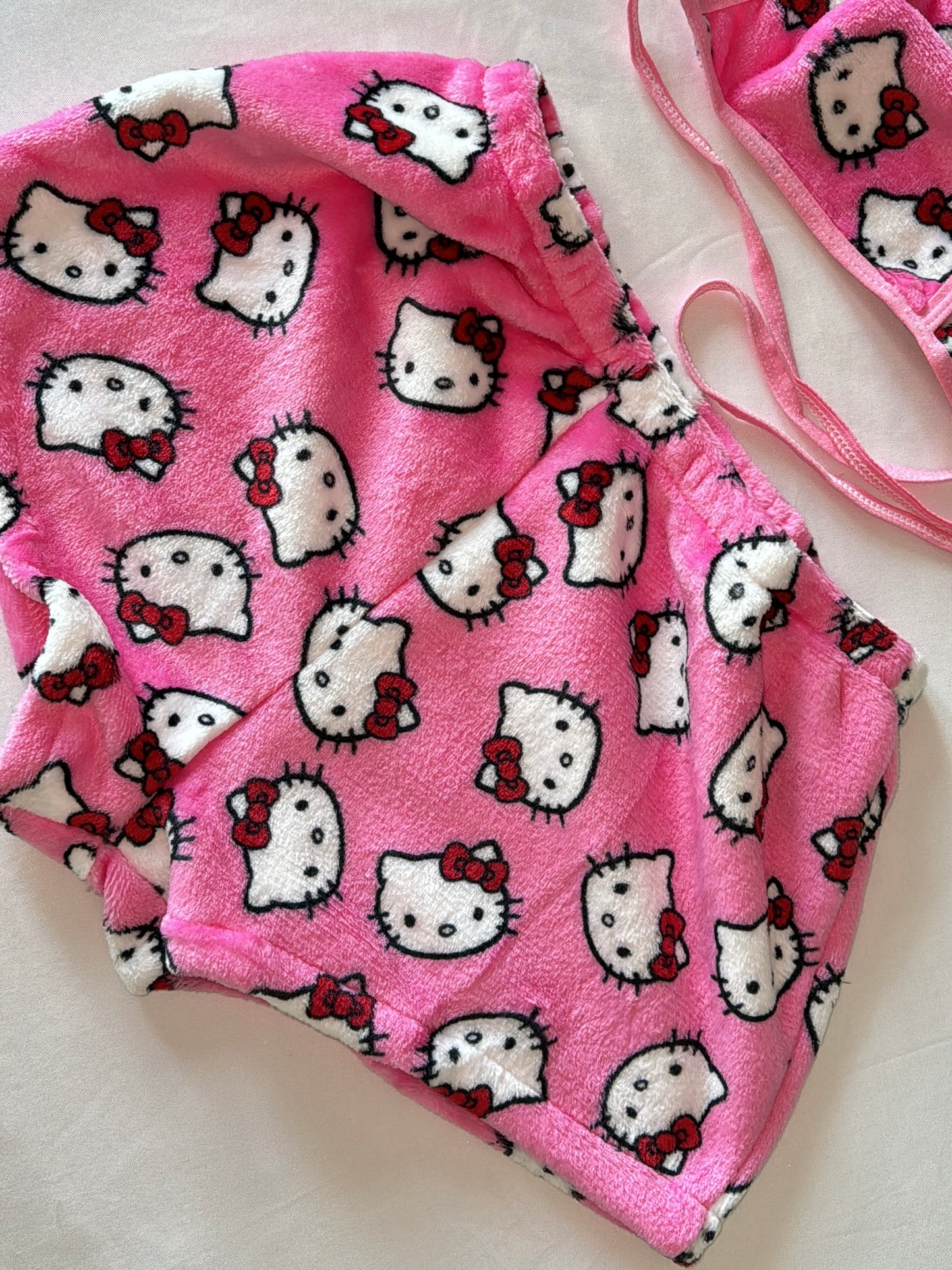 Hellokitty Women'S 2 Piece Sleepwear Flannel Bikini Top with Shorts Pj Set