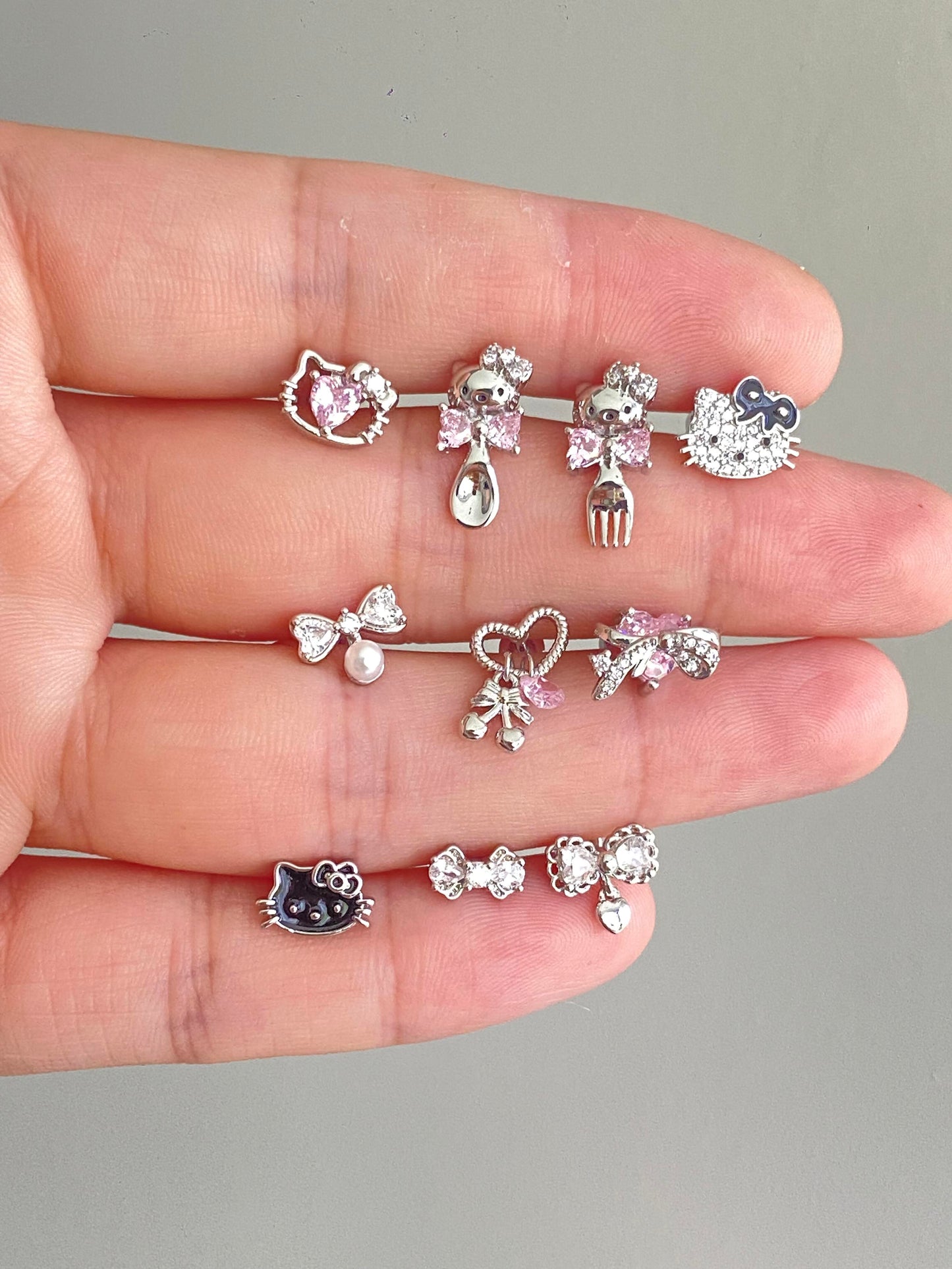 Hellokitty Earrings Rhinestone Cute Titanium earrings