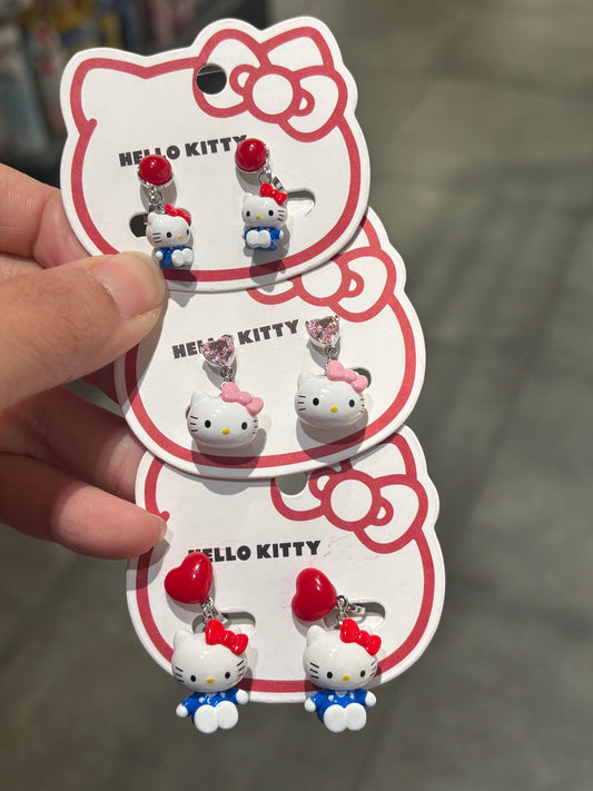 Hello Kitty Charm Stud Pendant Earrings（2pcs）